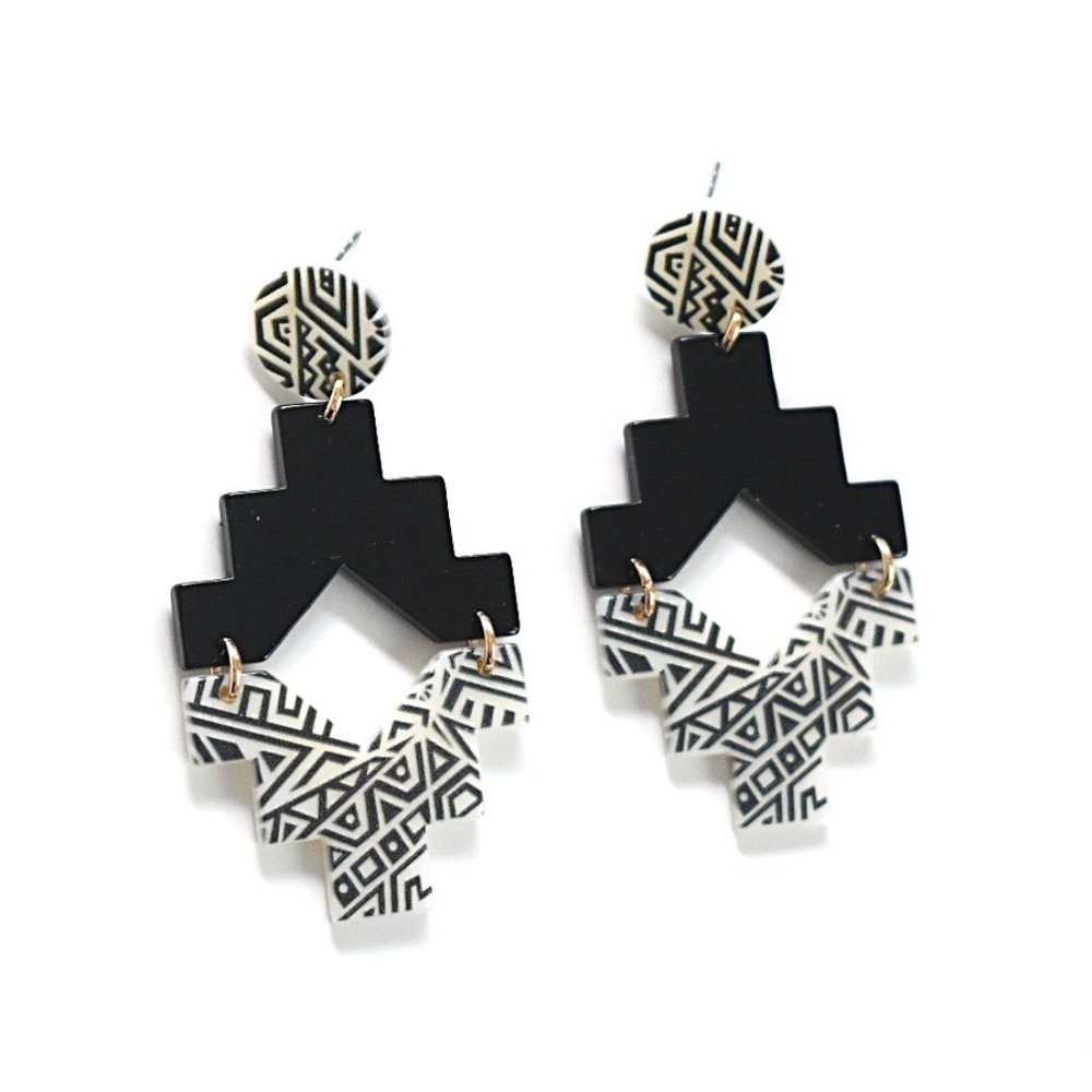 Black Ornate Design Drop Earrings